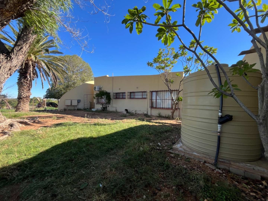 3 Bedroom Property for Sale in Kakamas Northern Cape